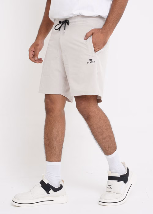 #Shorts #whiteshorts #fitshorts