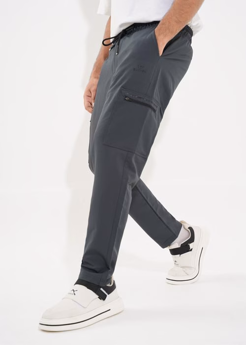 Zip Pocket Trouser