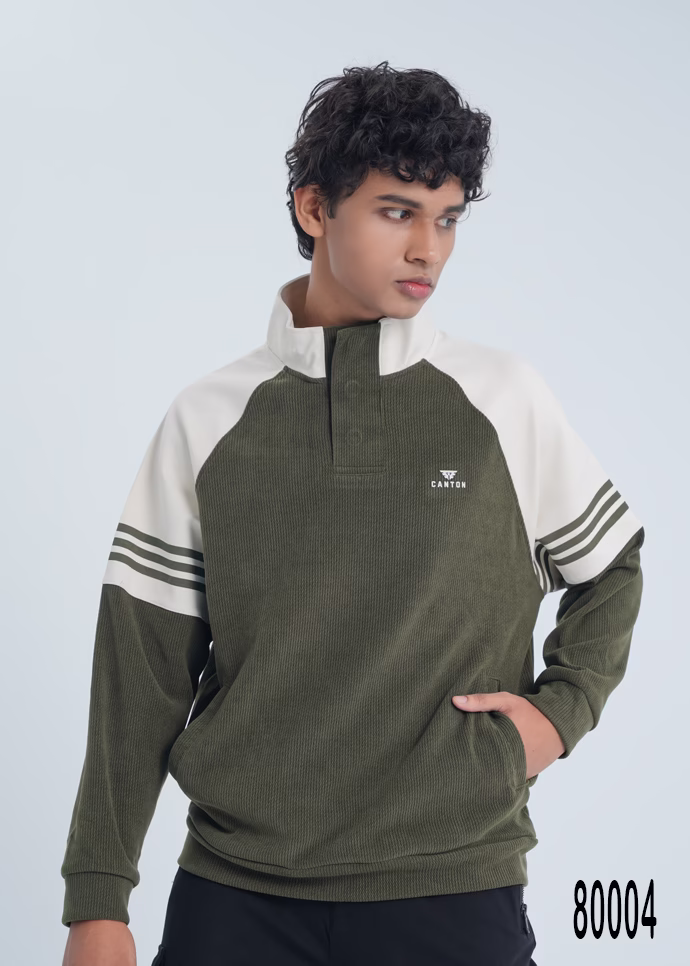 Oversized Sweatshirt - Image 2