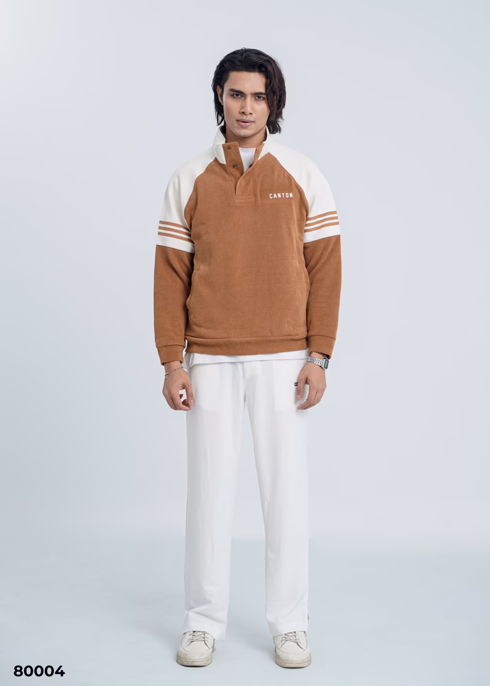 Oversized Sweatshirt - Image 2