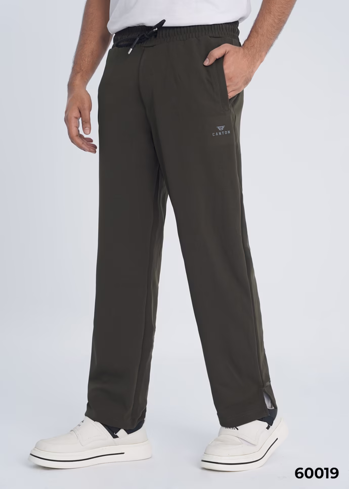 STRAIGHT LEG BAGGY TROUSER