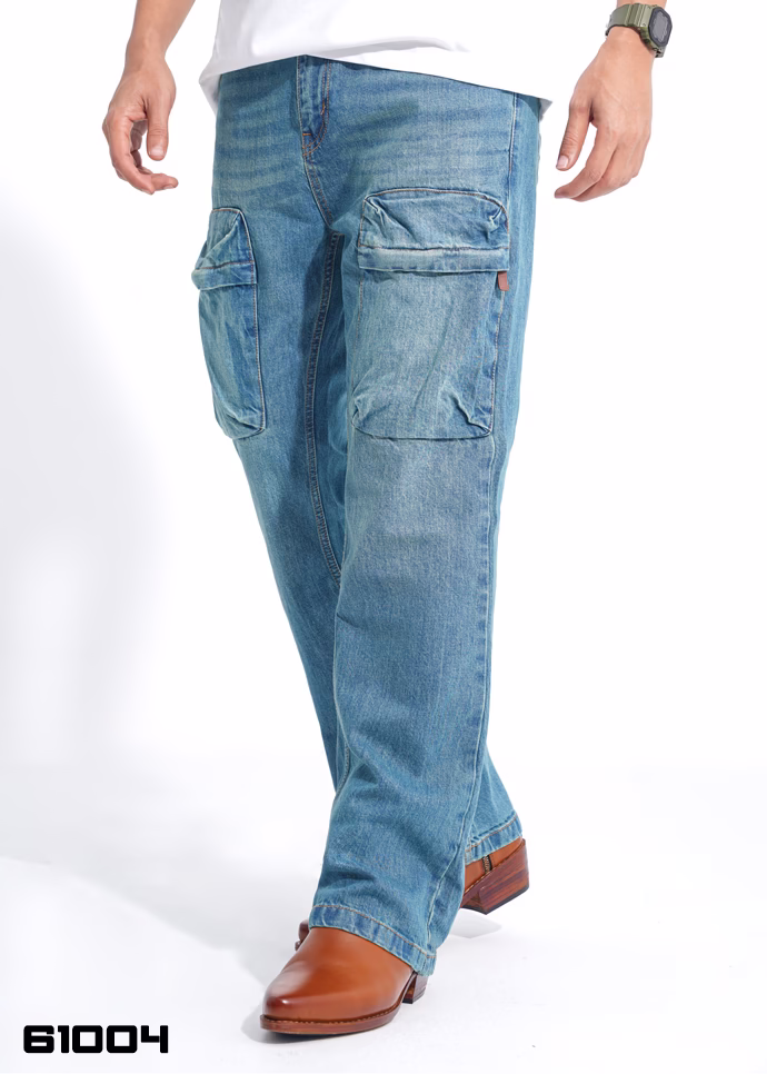 Cargo Bootcut Denim Pant
