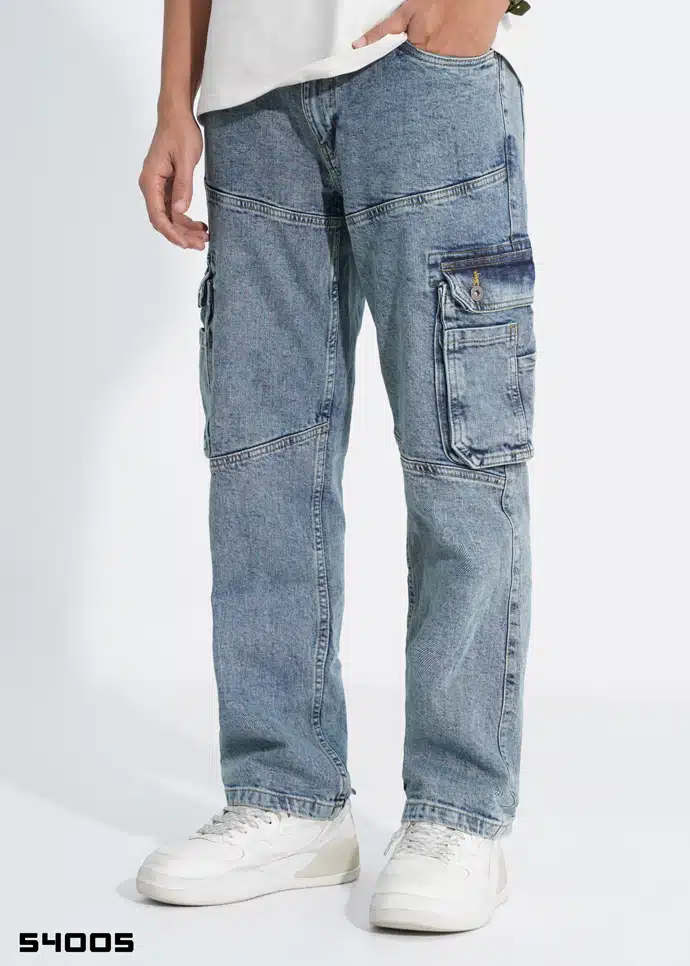 Straight Fit Cargo Denim Pant