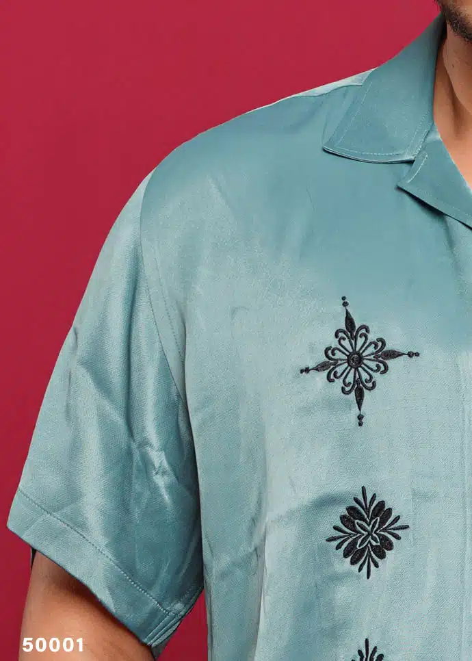 REGULAR FIT HALF SHIRT - Image 3